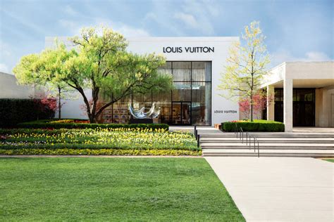 neiman marcus beverly hills louis vuitton|Louis Vuitton Neiman Marcus northpark.